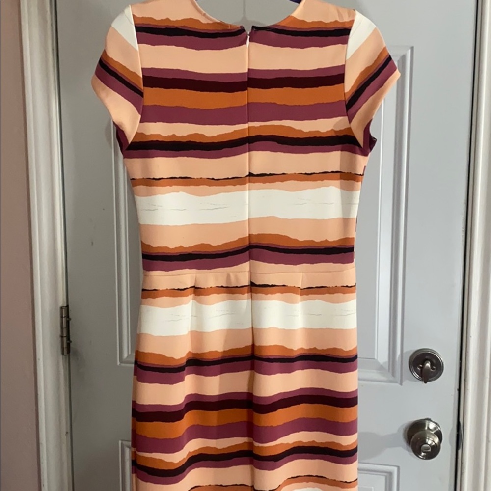 Dress - Picture 3 of 4